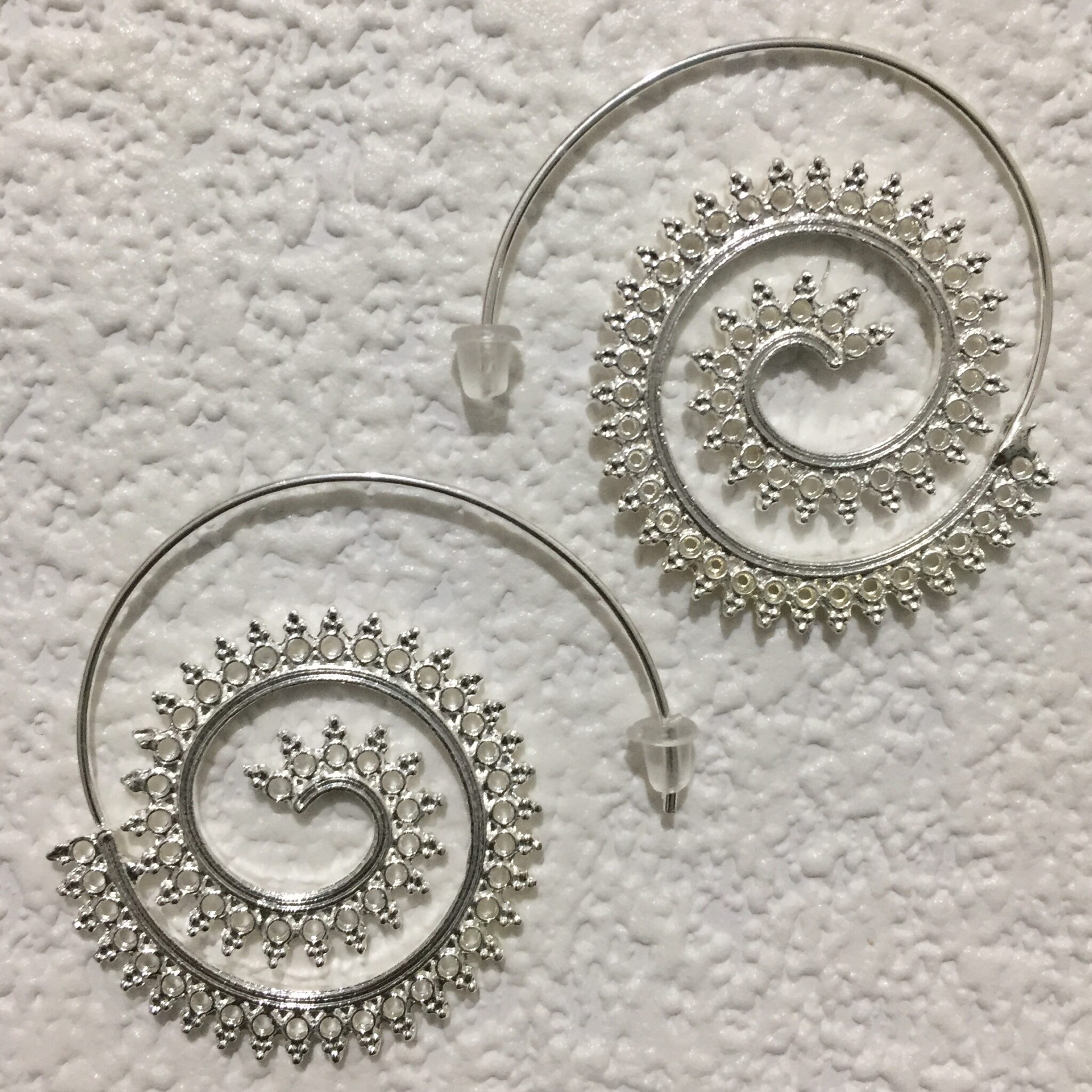 Gorgeous pair of Silver Plated Tribal Ethnic Twist Spiral Hippy Boho Festival Earrings - Style 21